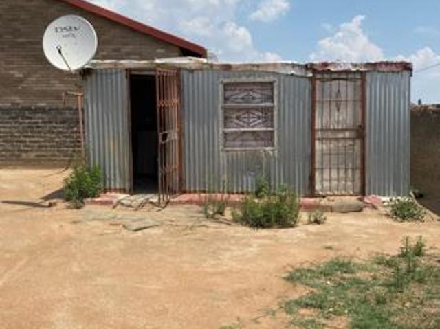 House for sale in Vosloorus, Gauteng