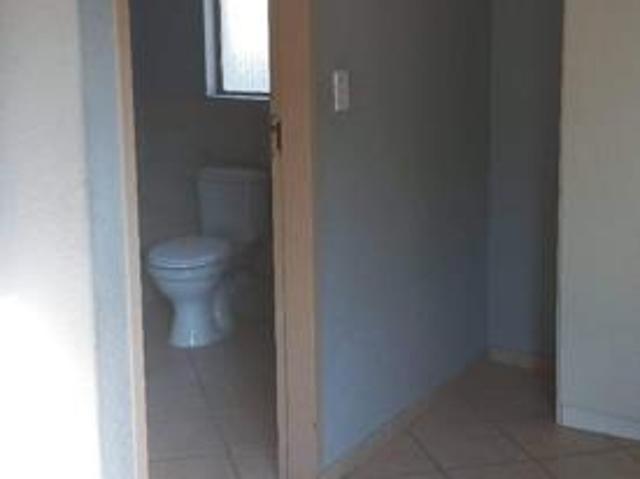 House for rent in Waterkloof, Gauteng
