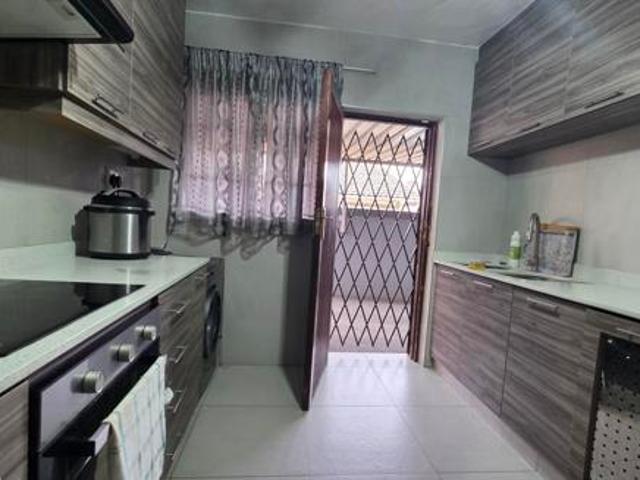 House for rent in Seaview, Kwazulu-natal