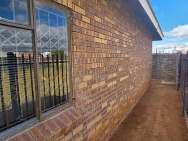 House for sale in Frances Baard, Northern Cape