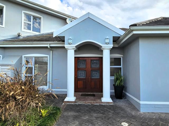 House for sale in Groot Brak Rivier, Western Cape