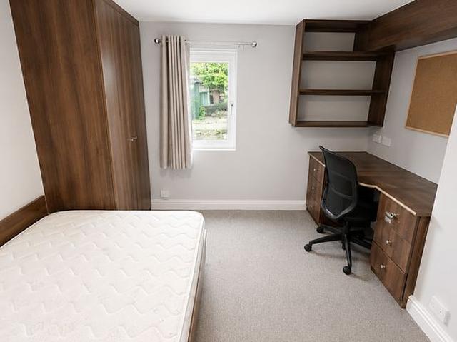 House for rent in Burley, West Yorkshire