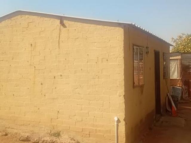 House for sale in Hartbeespoort Dam Nature Reserve, North West