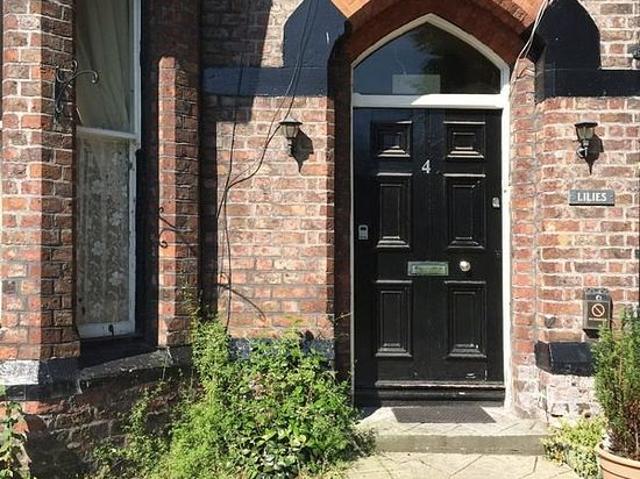 House for rent in Stoneycroft, Calderstones
