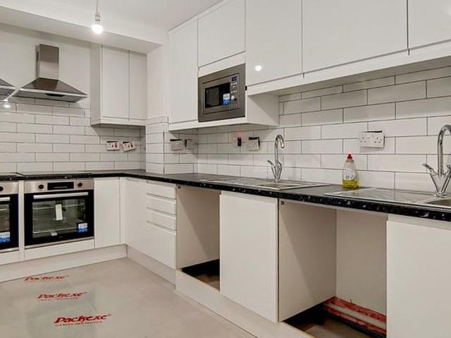 House for rent in London Borough of Lewisham, Greater London
