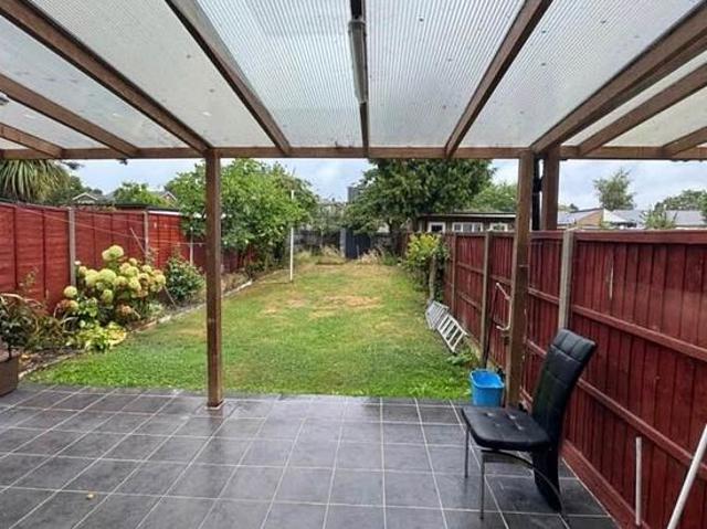 House for rent in Chingford Mount, Highams Park