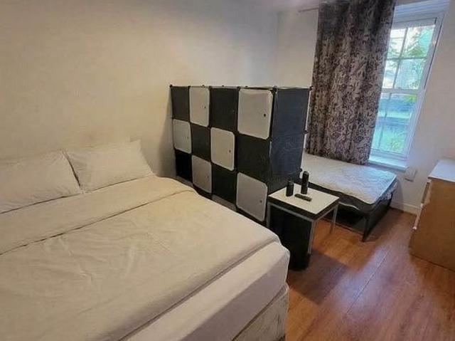 House for rent in London Borough of Lambeth, Greater London