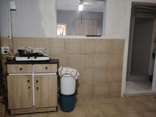 House for rent in Seaview, Kwazulu-natal