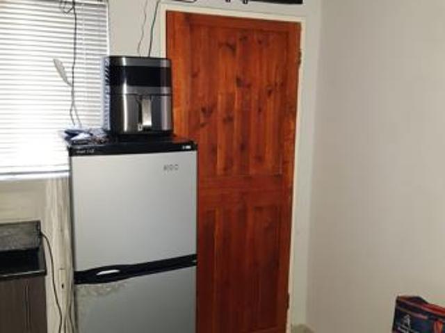 House for rent in North West