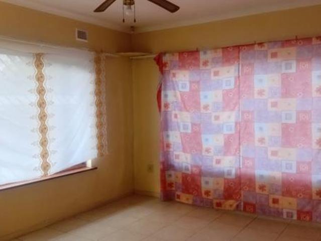 House for rent in Seaview, Kwazulu-natal