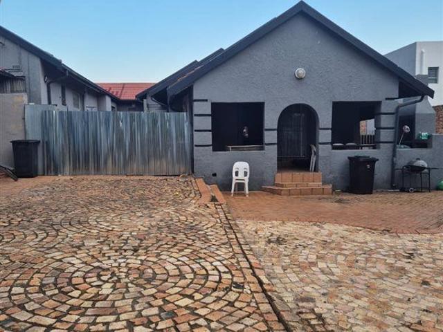 Room for rent in Vosloorus, Gauteng