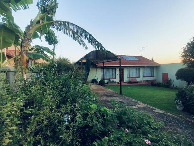 House for rent in Vosloorus, Gauteng