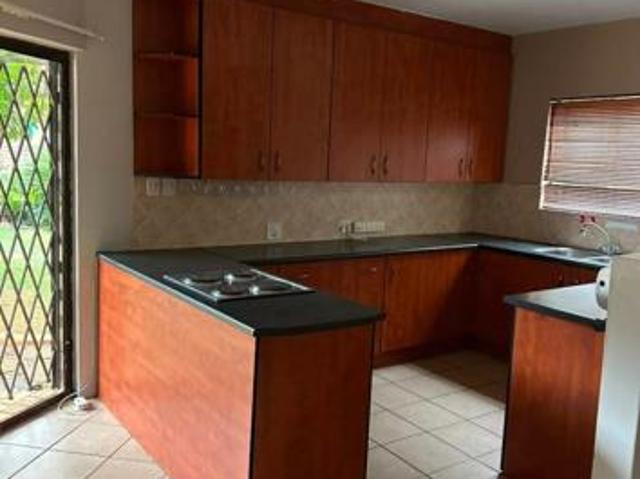 House for rent in Waterkloof, Gauteng