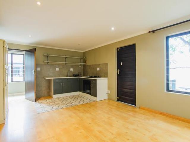 House for rent in Vosloorus, Gauteng