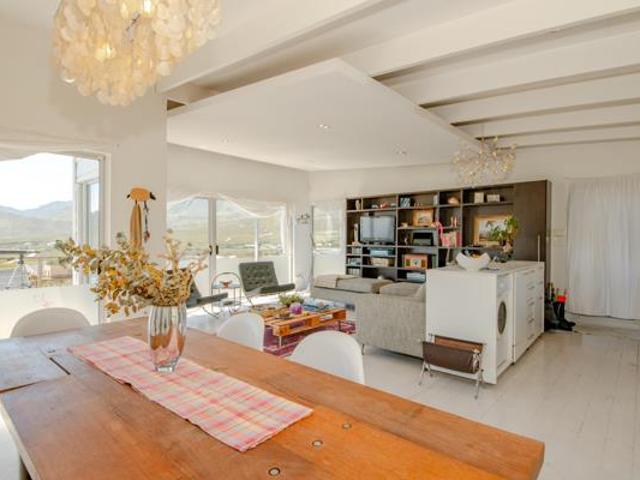 House for sale in Rietpoel, Theewaterskloof Local Municipality