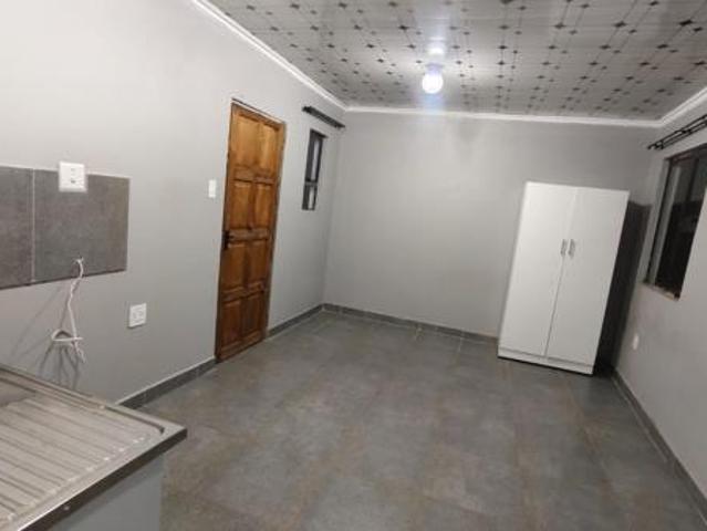 House for rent in Vosloorus, Gauteng