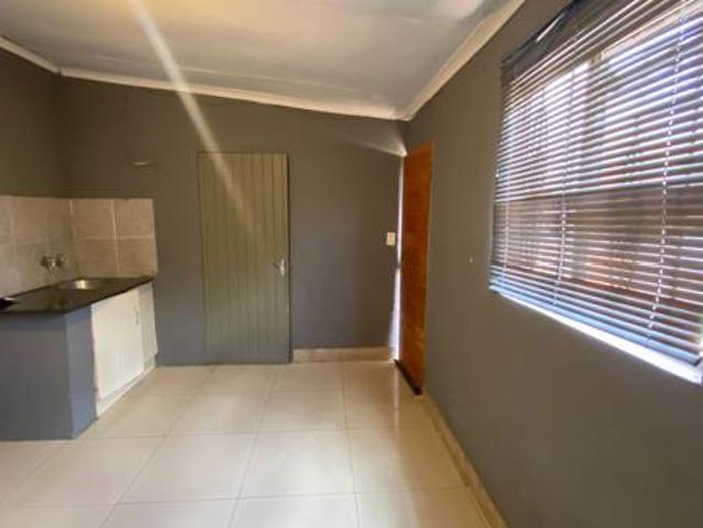House for rent in Vosloorus, Gauteng