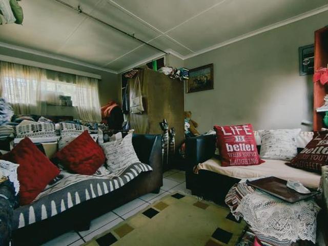 House for sale in Klerksdorp, Matlosana Local Municipality