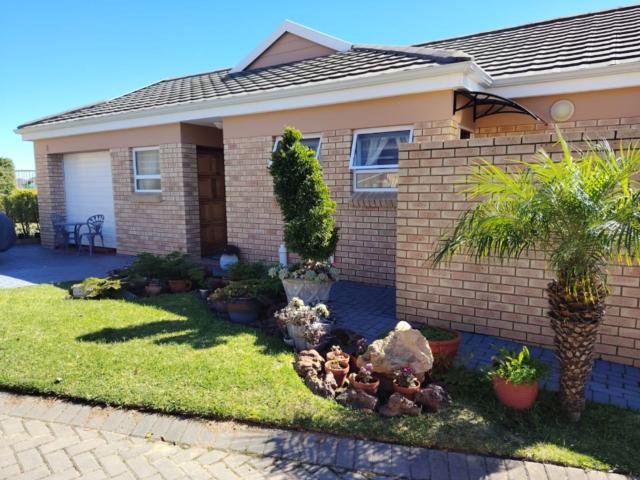 House for sale in Groot Brak Rivier, Western Cape