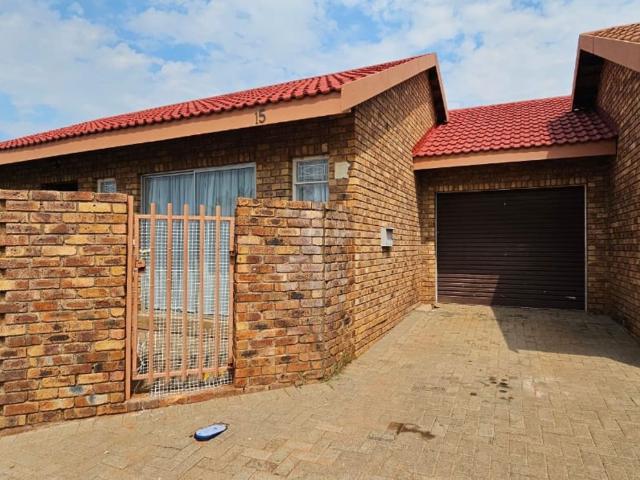 House for sale in Frances Baard, Northern Cape