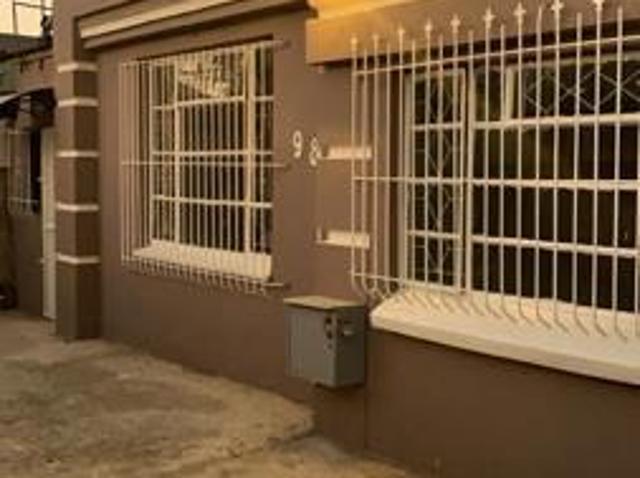 House for rent in Vosloorus, Gauteng