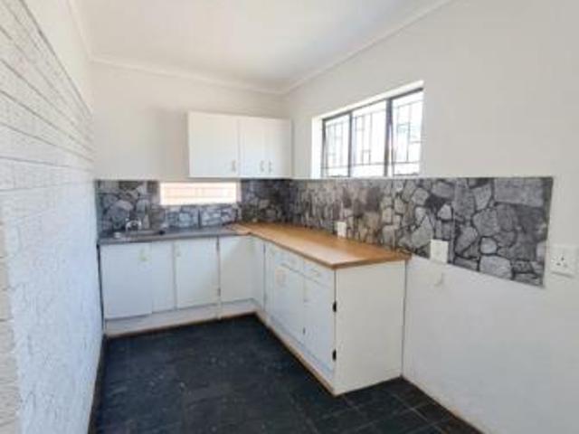 House for rent in North West