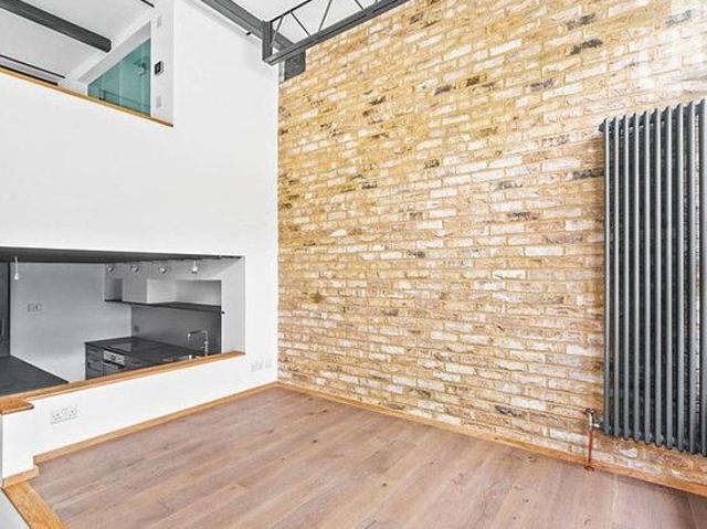 House for rent in Strawberry Hill, Greater London
