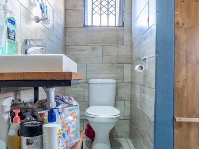 House for sale in Cape Town, Western Cape