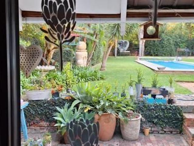 Room for rent in Waterkloof, Gauteng