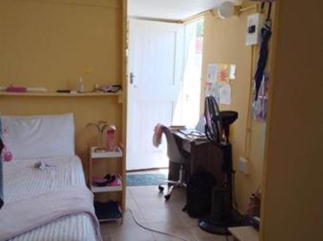 House for rent in Seaview, Kwazulu-natal