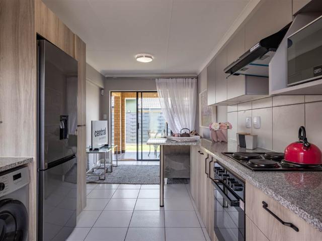 House for sale in Waterkloof, Gauteng