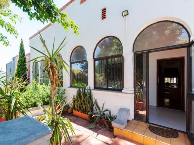 House for sale in Cape Town, Western Cape