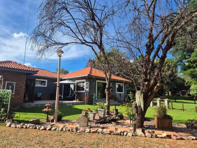House for sale in Mookgopong Local Municipality, Waterberg District Municipality