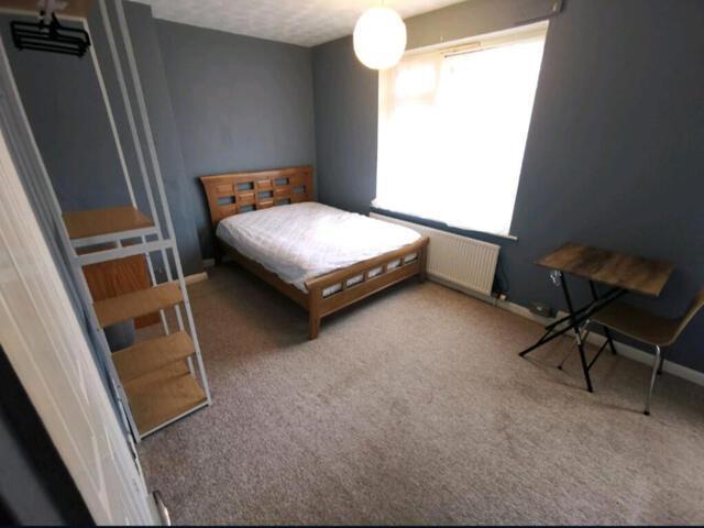 House for rent in Earlham Rise, East Bank