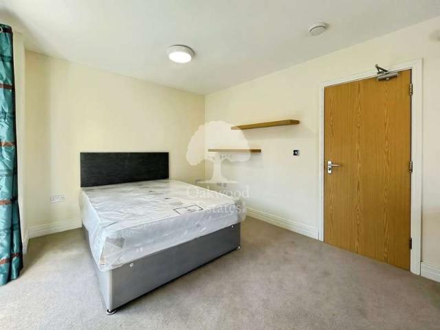 Property for rent in Wexham Court, Slough