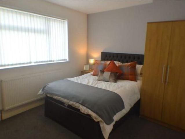 Property for rent in East Midlands