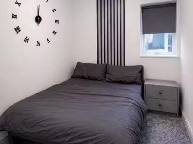 House for rent in Ponders End, Greater London