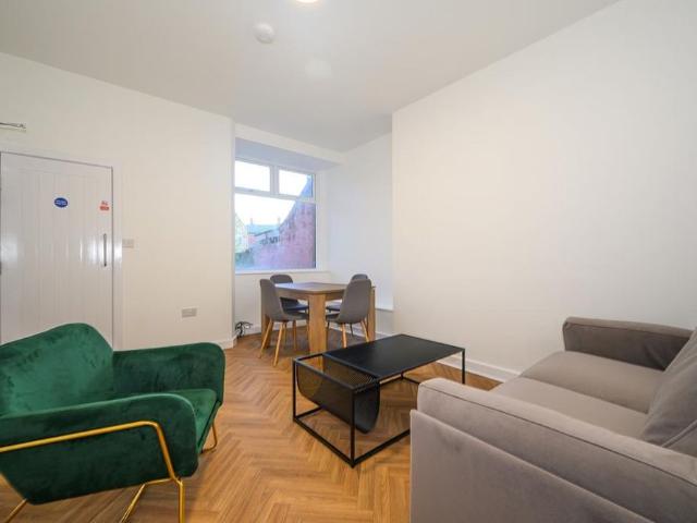 House for rent in Wargrave, Newton-le-willows