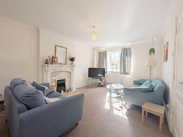 Room for rent in Northgate Village, Two Mills