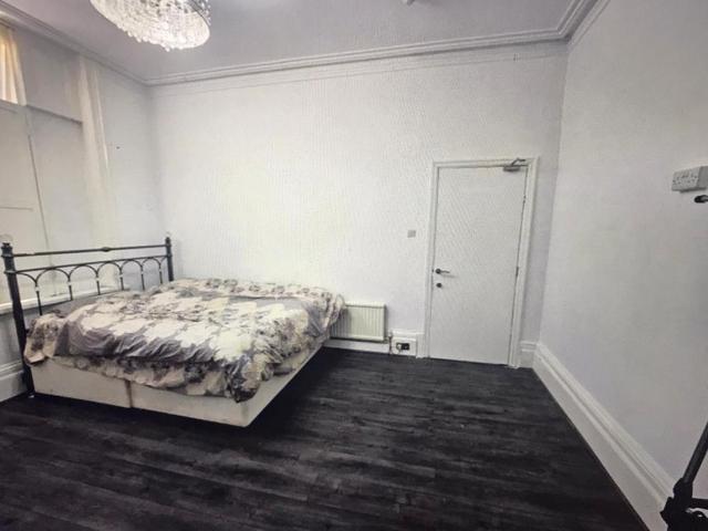 House for rent in Burnedge, Greater Manchester