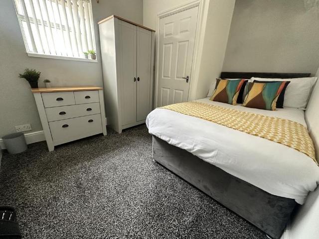 House for rent in Shotton, Wales