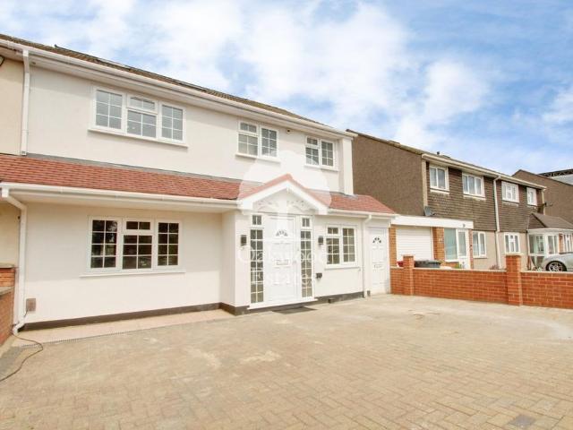 House for rent in Slough