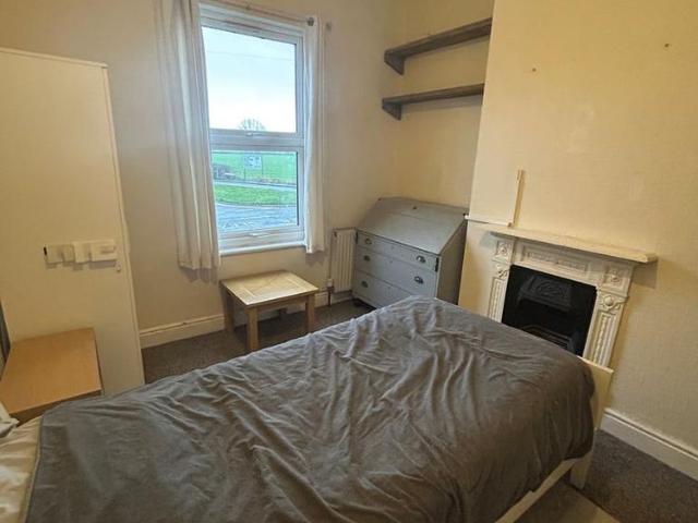 House for rent in Polesworth CP, Gun Hill