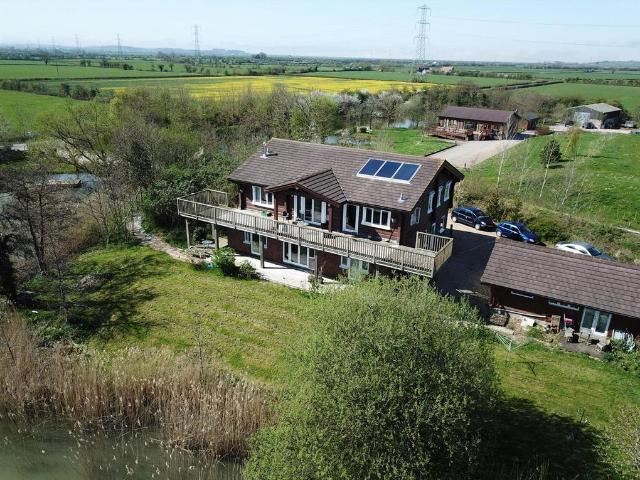 House for rent in Chilton Trinity, Wembdon