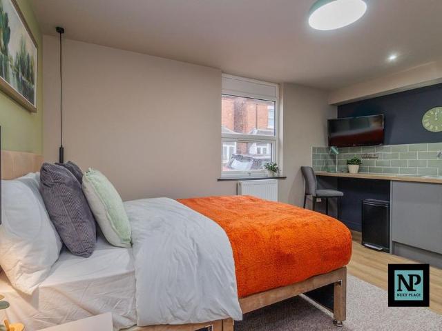 House for rent in Leyfields, Kettlebrook