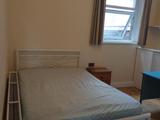 House for rent in Nangreaves, Wales