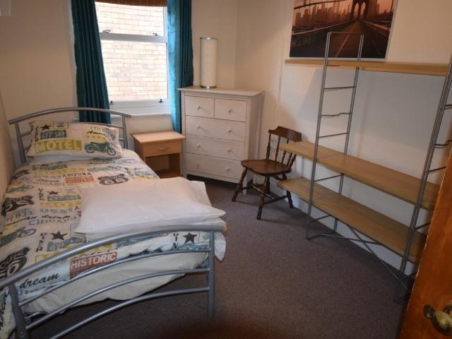 House for rent in Poolfields, Butterton