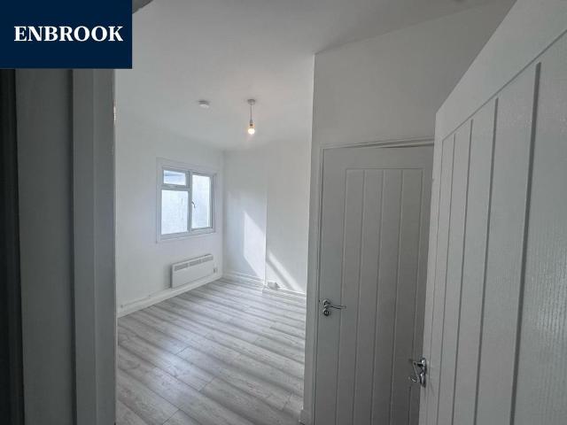 House for rent in Milton, Alton Barnes