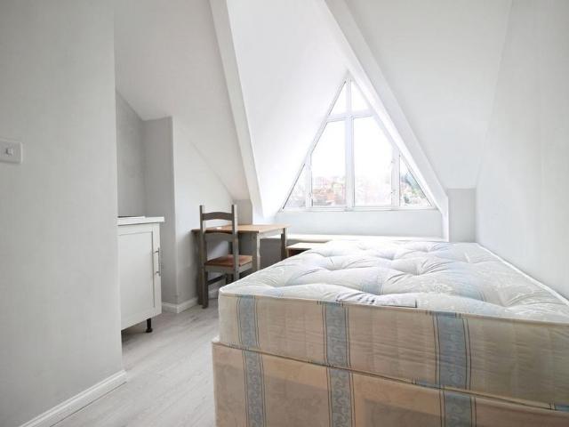 House for rent in Rodbourne, Swindon