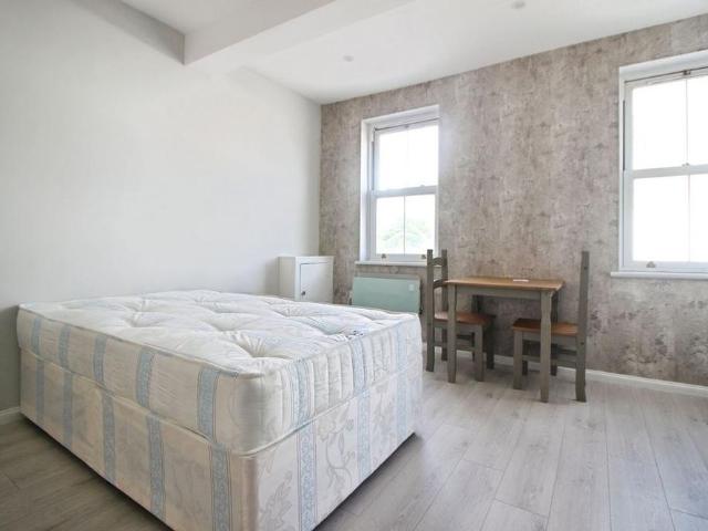 House for rent in Rodbourne, Swindon